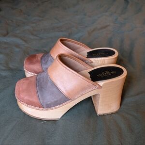 Swedish Hasbeen Color Block Clogs Size 38